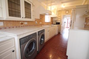 Photo 11- click for photo gallery